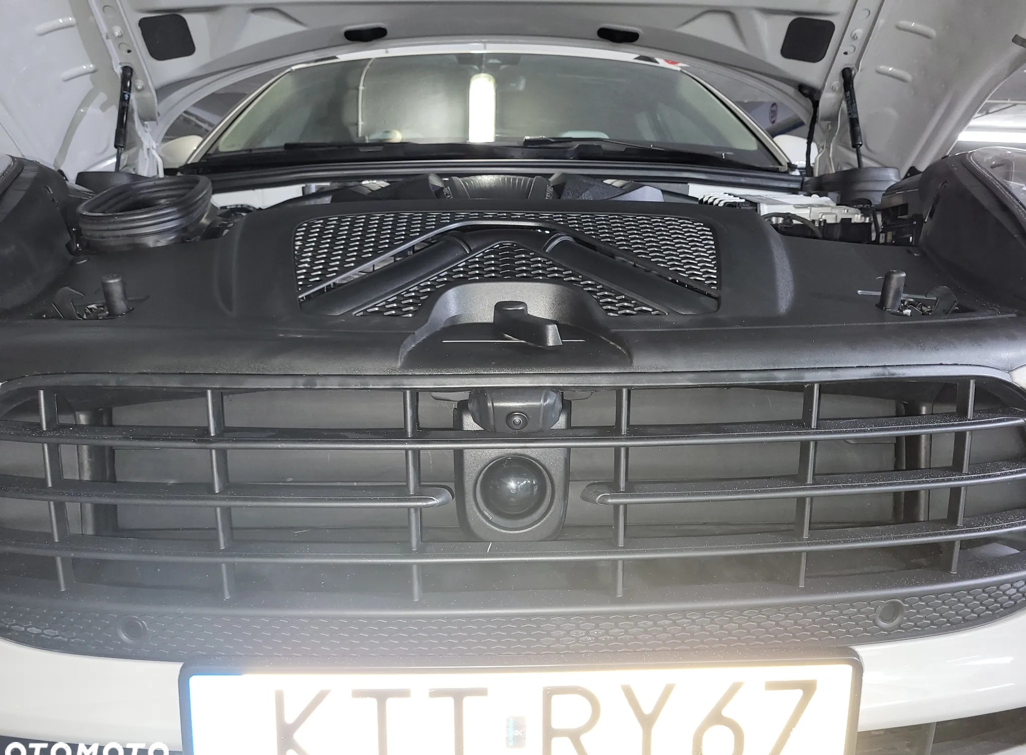 Porsche Macan cena 259000 przebieg: 21450, rok produkcji 2021 z Zakopane małe 529